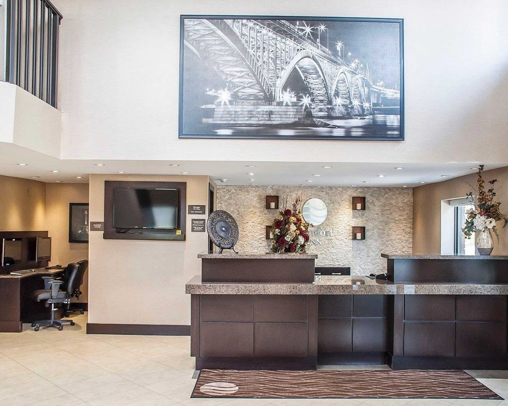 Comfort Inn | 1 Hospitality Dr, Fort Erie, ON L2A 6G1, Canada | Phone: (905) 871-8500