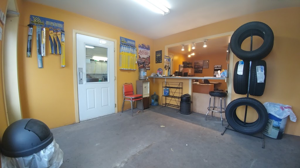 Garage Jean Guy Inc - Uni-Pro - Saint Hyacinthe - Sainte Madeleine - Saint Pie | 16065 Avenue Demers, Saint-Hyacinthe, QC J2T 3V2, Canada | Phone: (450) 778-9444