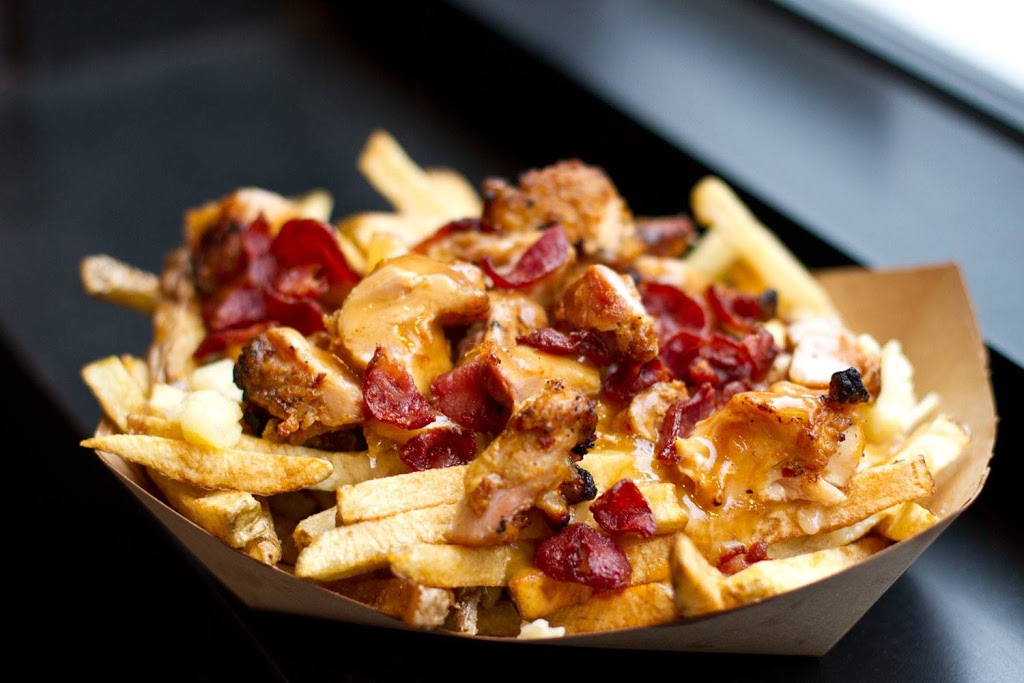 La Belle Patate Bistro | 716 Main Street, Saint Isidore-de-Bellevue, SK S0K 3Y0, Canada | Phone: (306) 423-8888