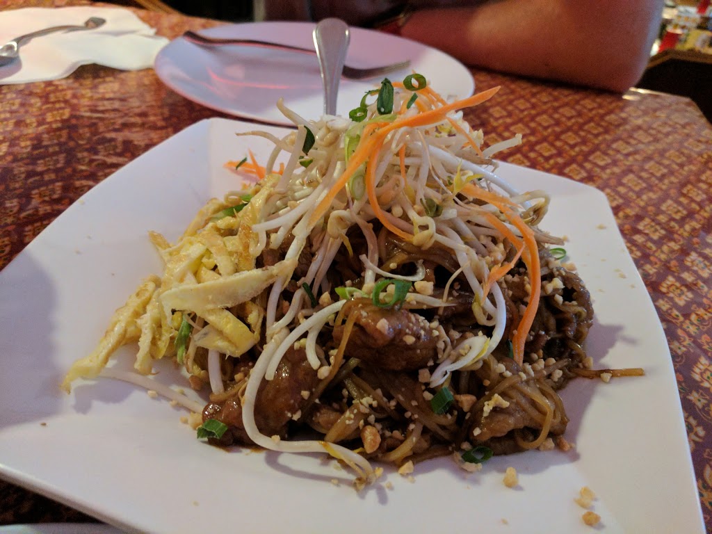 Pad Thai | 2655 Portage Ave, Winnipeg, MB R3J 0P9, Canada | Phone: (204) 888-9656
