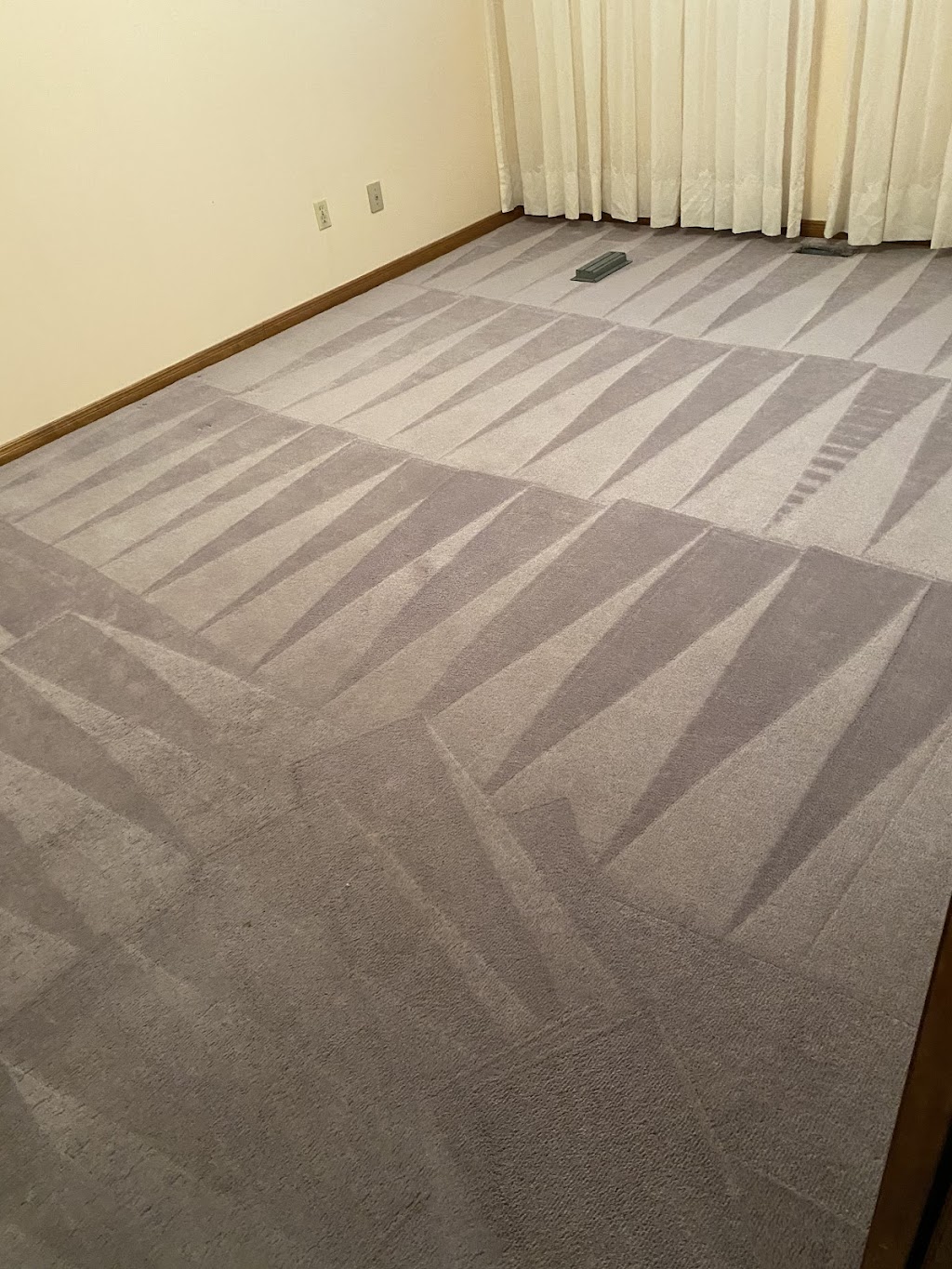 The Carpets Master | 5 Seed Ct, Brampton, ON L6X 5E4, Canada | Phone: (416) 985-5166
