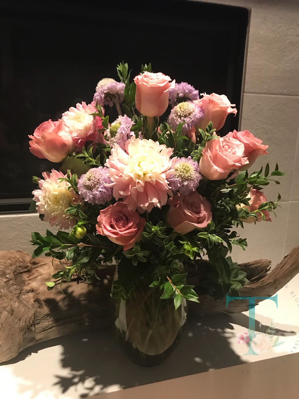 A Tisket A Tasket Baskets & Blooms | 1897 Reunion Terrace NW, Airdrie, AB T4B 3W5, Canada | Phone: (780) 907-1103