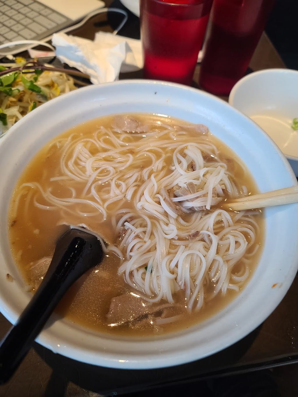 Pho Bo Ga 2 Snack Bar | 857 Somerset St W, Ottawa, ON K1R 6R6, Canada | Phone: (613) 695-7089