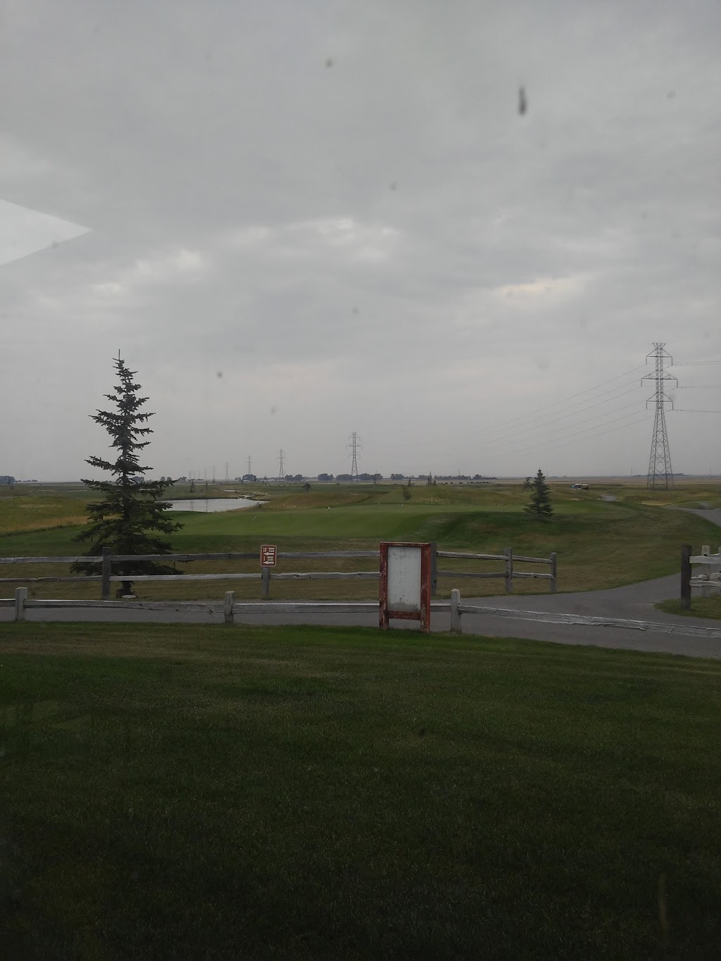 Boulder Creek Golf Course | 333 Boulder Creek Dr, Langdon, AB T0J 1X3, Canada | Phone: (403) 936-8777