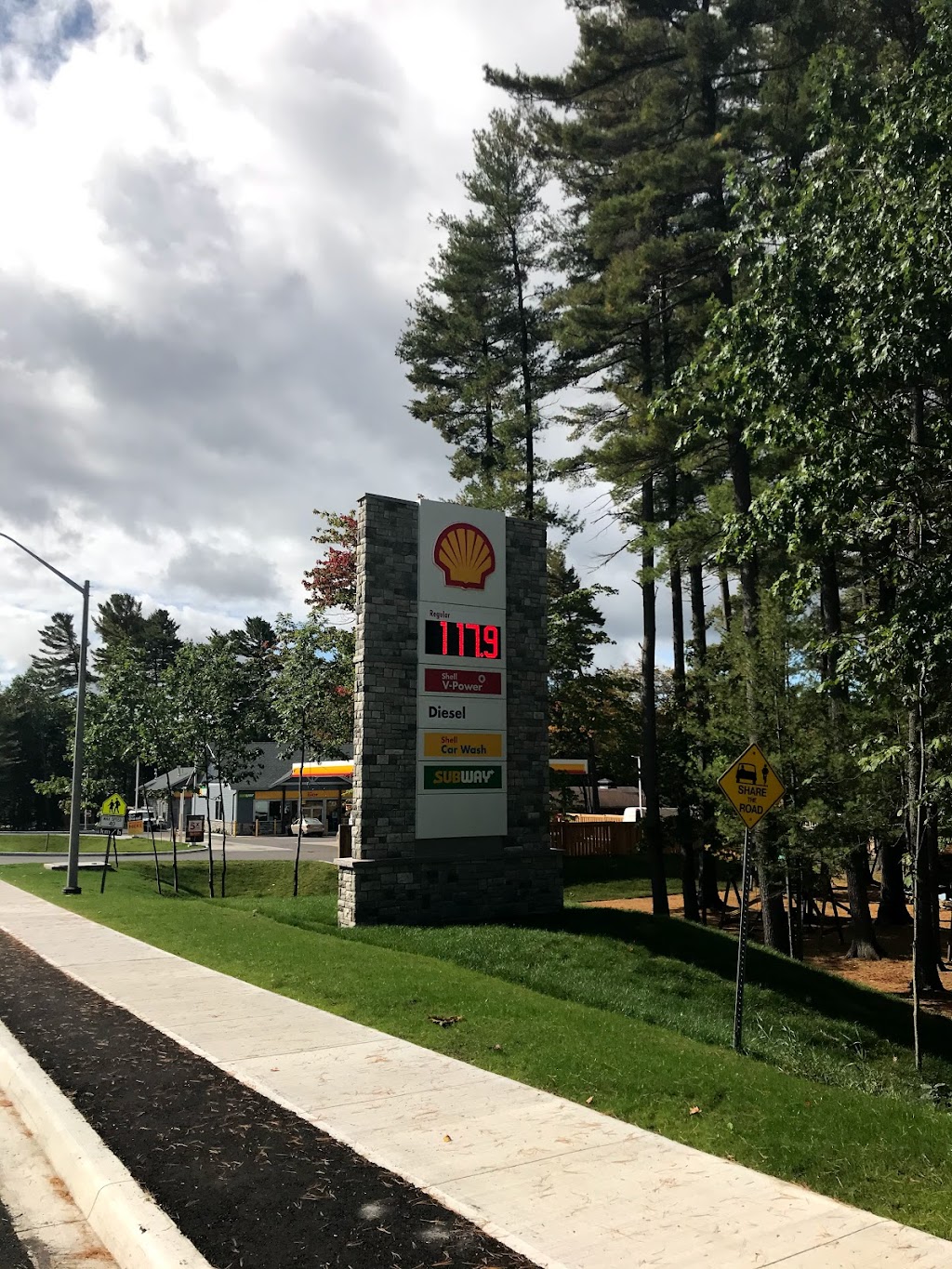 Shell | 982 Cedar Ln, Bracebridge, ON P1L 0A2, Canada | Phone: (705) 645-4949