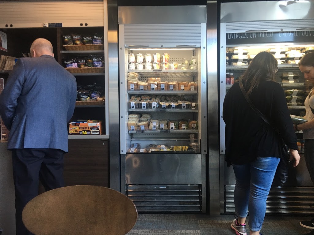 Freshii to go | Centre Island, Toronto, ON M5V 1A1, Canada