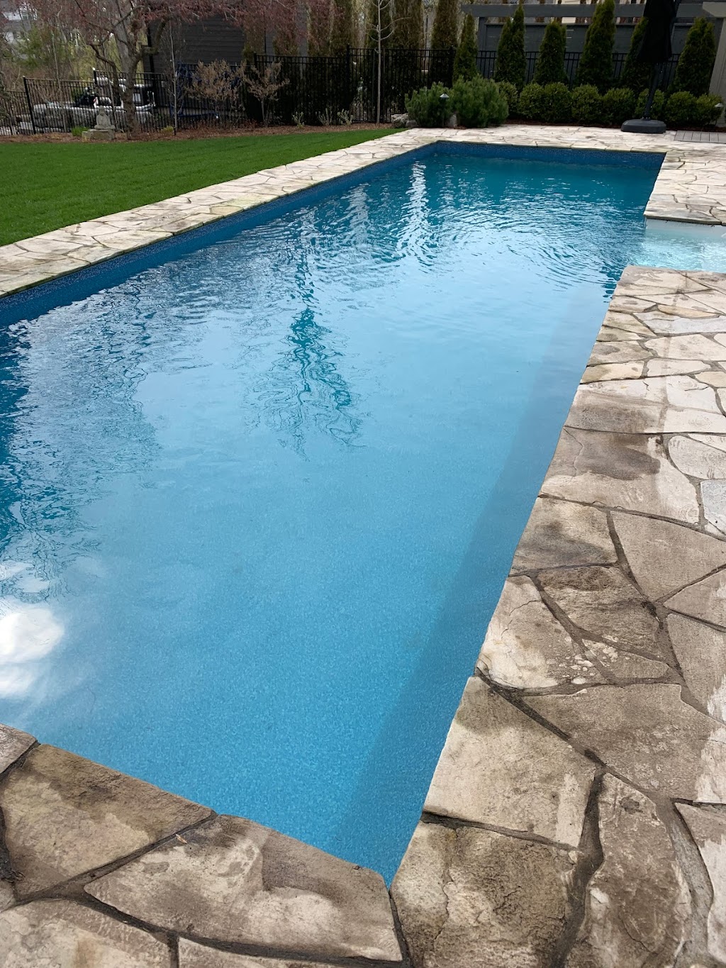 McKenna Pool and Spa Supply | 16 Canary Dr, Brantford, ON N3R 6G3, Canada | Phone: (519) 756-3547
