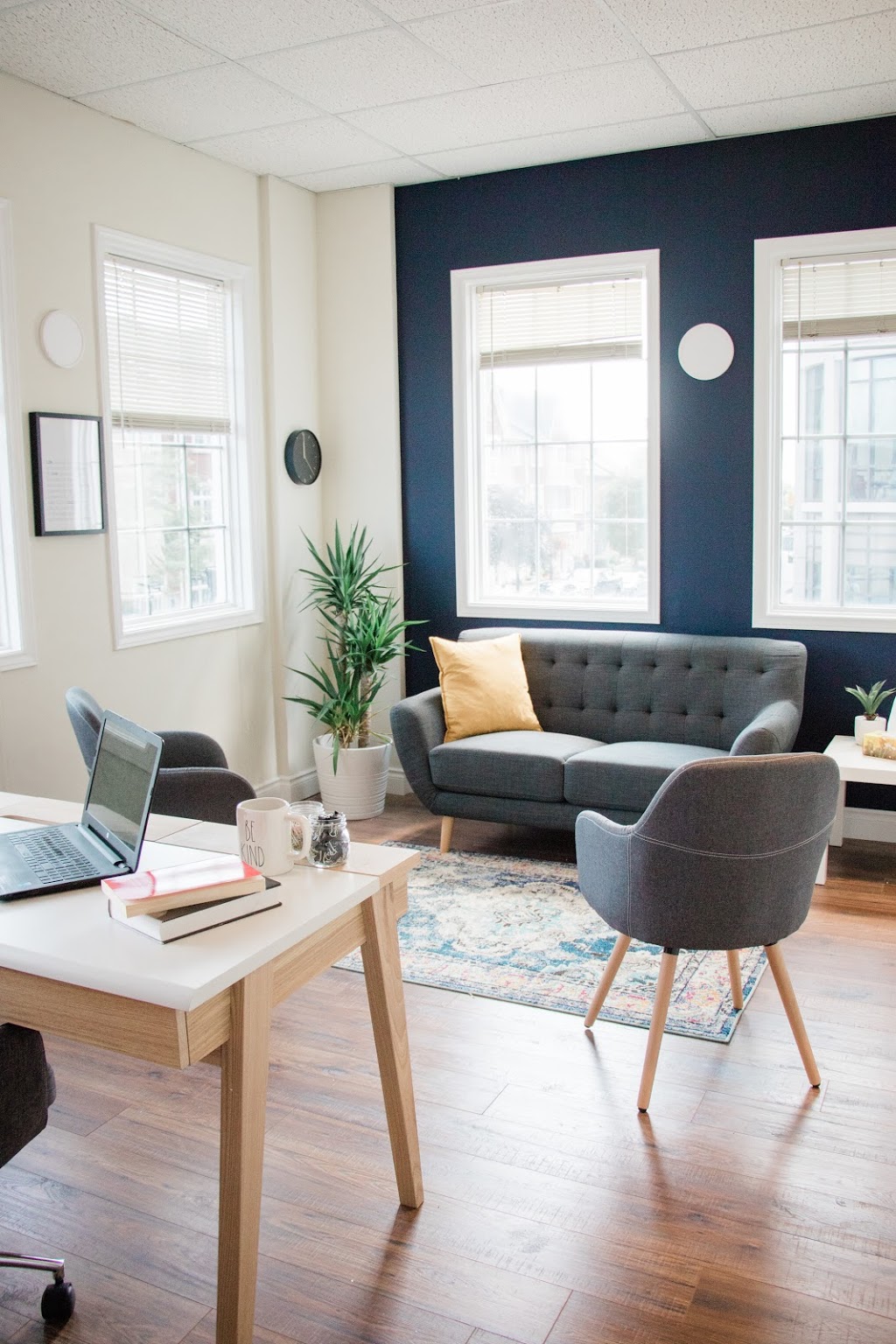 Peachey Counselling & Family Support | 414 Pearl St #11, Burlington, ON L7R 2M1, Canada | Phone: (905) 632-6555
