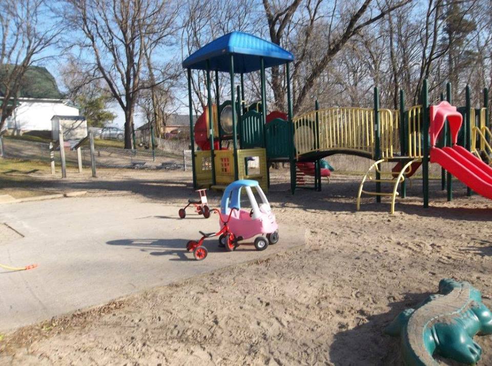 Buckhorn Daycare & Nursery School | 8 George St, Buckhorn, ON K0L 1J0, Canada | Phone: (705) 657-1611