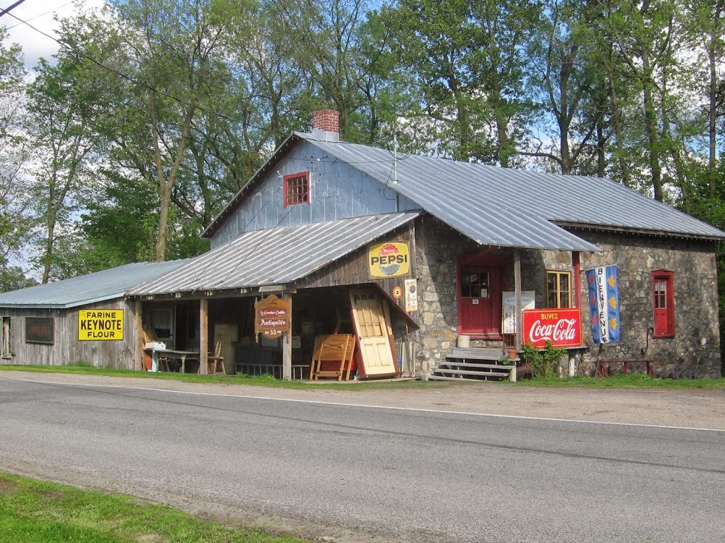Le Grenier Oublié | LÉpiphanie, 55 Rang de la Côte St-Louis, LÉpiphanie, QC J5X 2P4, Canada | Phone: (450) 588-4890