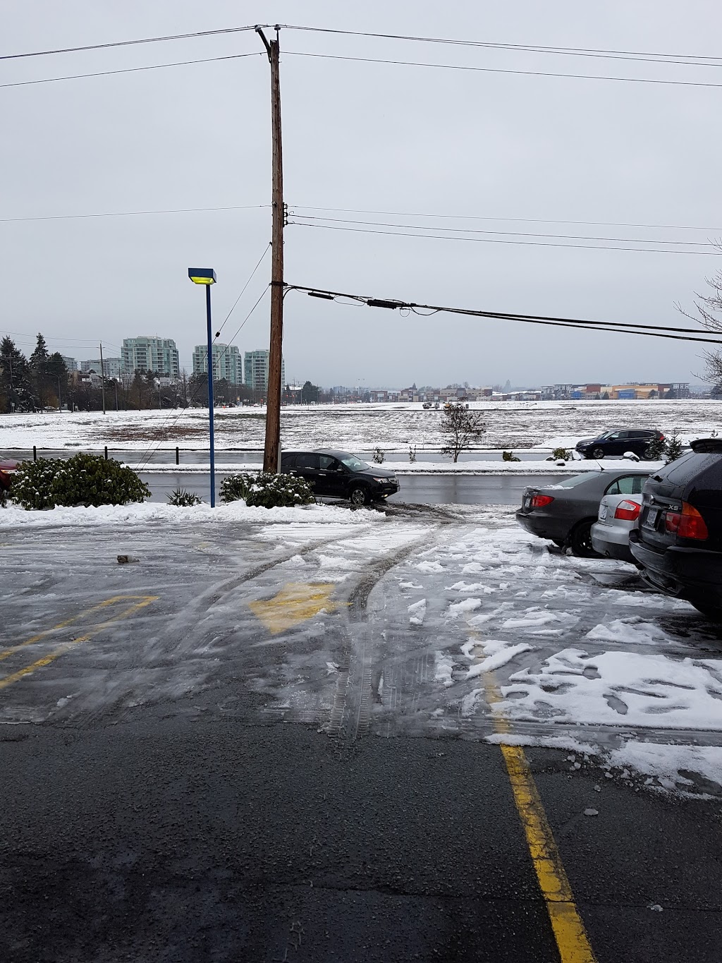Mr. Lube | 9120 Westminster Hwy, Richmond, BC V6X 1B1, Canada | Phone: (604) 273-5823