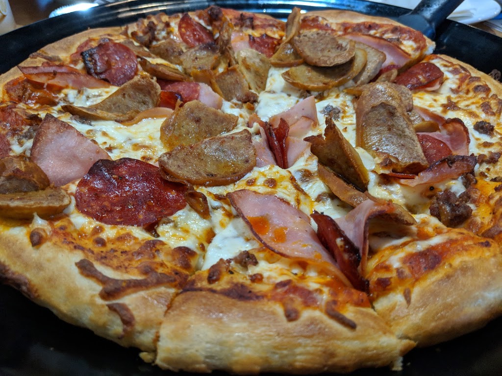 Boston Pizza | 4450 Walker Rd Unit D, Windsor, ON N8W 3T5, Canada | Phone: (519) 250-7670