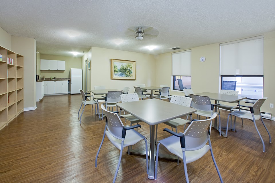 Bay Terrace II Apartments | 334 Dundas St E, Belleville, ON K8N 5L8, Canada | Phone: (613) 209-8683