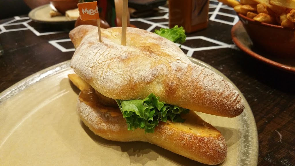 Nandos Kitchener | 569 Fairway Rd S Unit M1, Kitchener, ON N2C 1X4, Canada | Phone: (519) 896-7374
