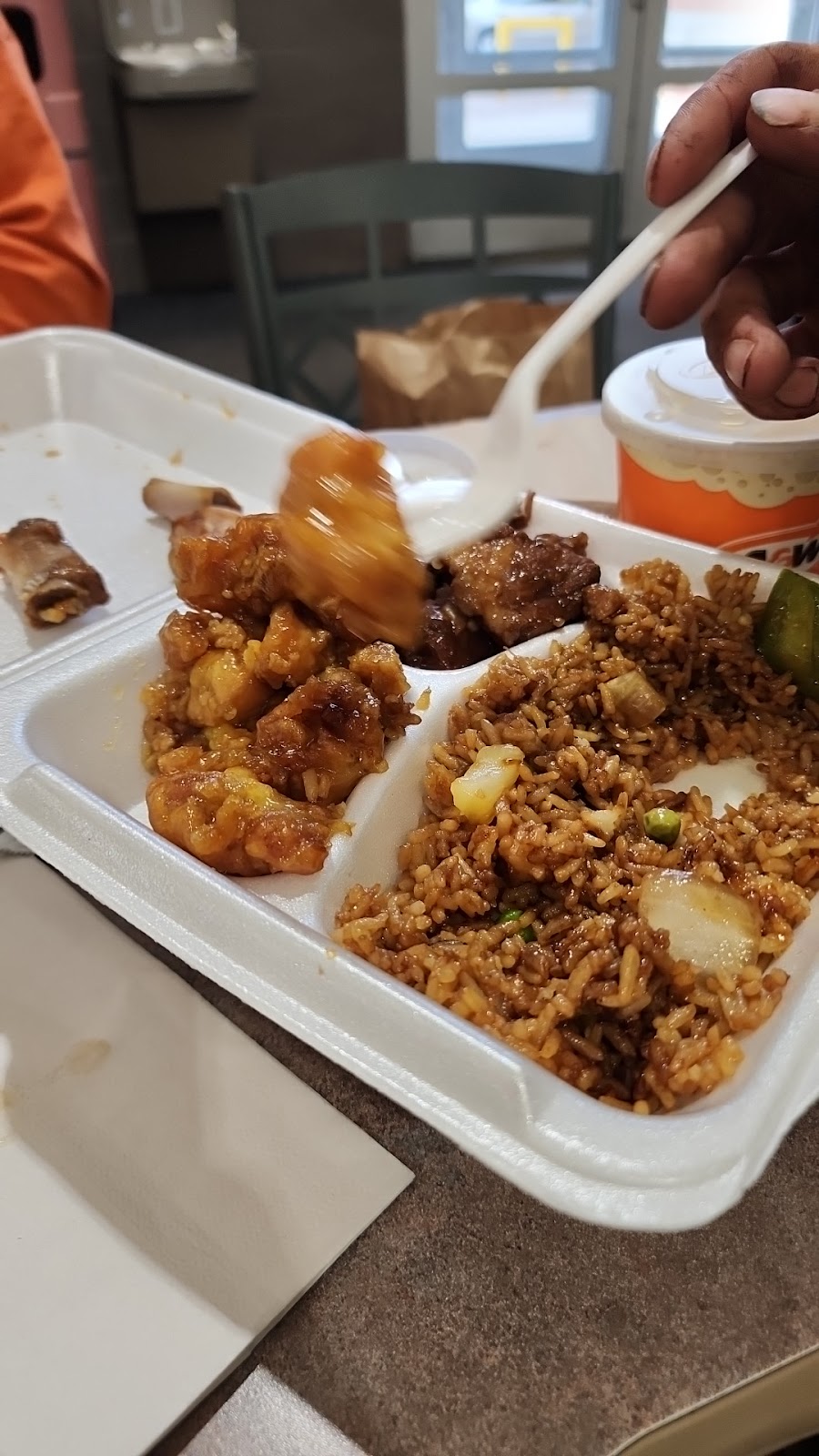 Asian Wok | 1100 Pembroke St E, Pembroke, ON K8A 6Z3, Canada | Phone: (613) 651-9622