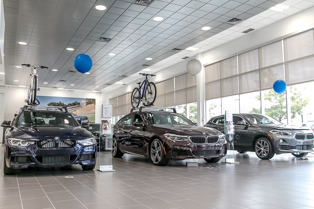 Pfaff BMW | 4505 Dixie Rd, Mississauga, ON L4W 5K3, Canada | Phone: (905) 625-7533