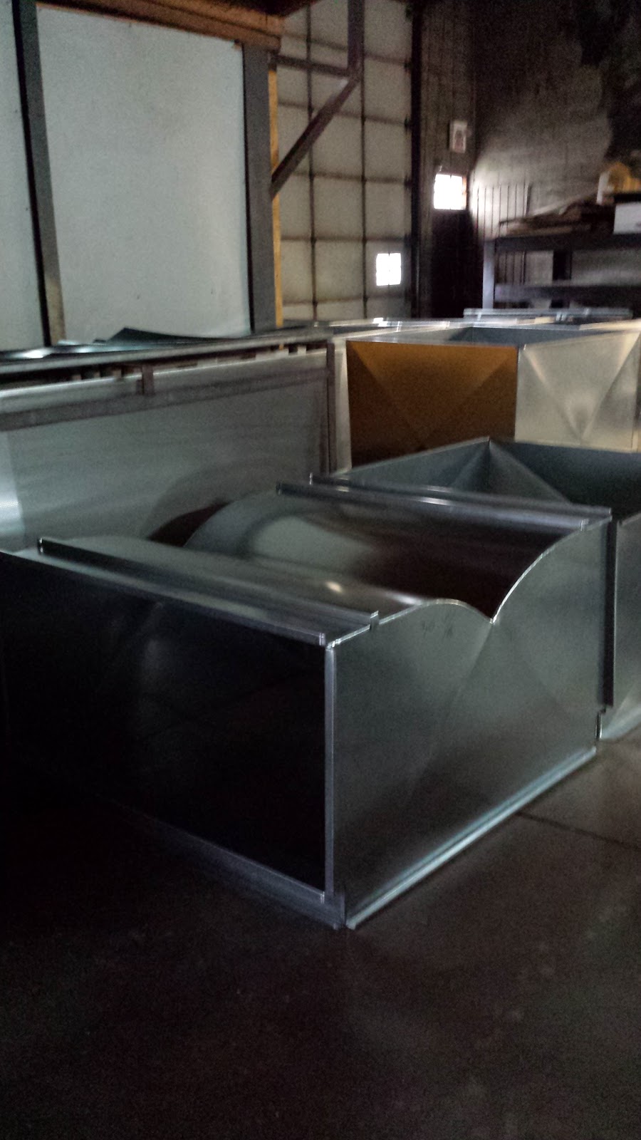 J R Vachon Metal Enr | 10780 Rue Pascal-Gagnon, Montréal-Nord, QC H1P 1Z8, Canada | Phone: (514) 324-5616