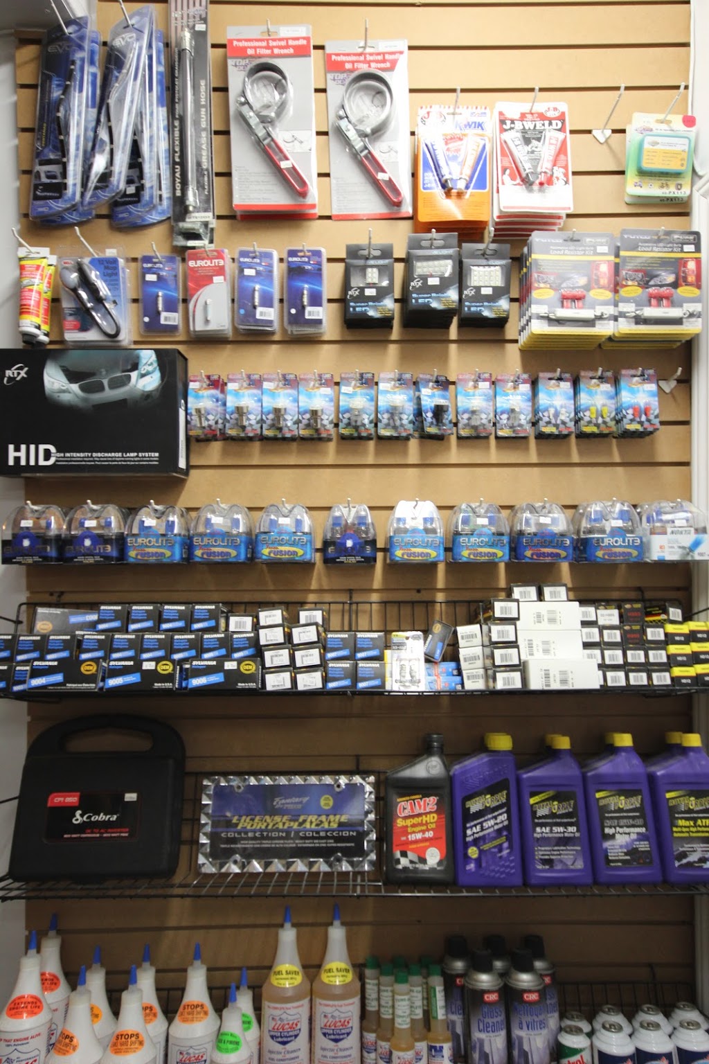 Whatever You Want Canada | 7715 Flewellyn Rd, Stittsville, ON K2S 1B6, Canada | Phone: (613) 862-2002