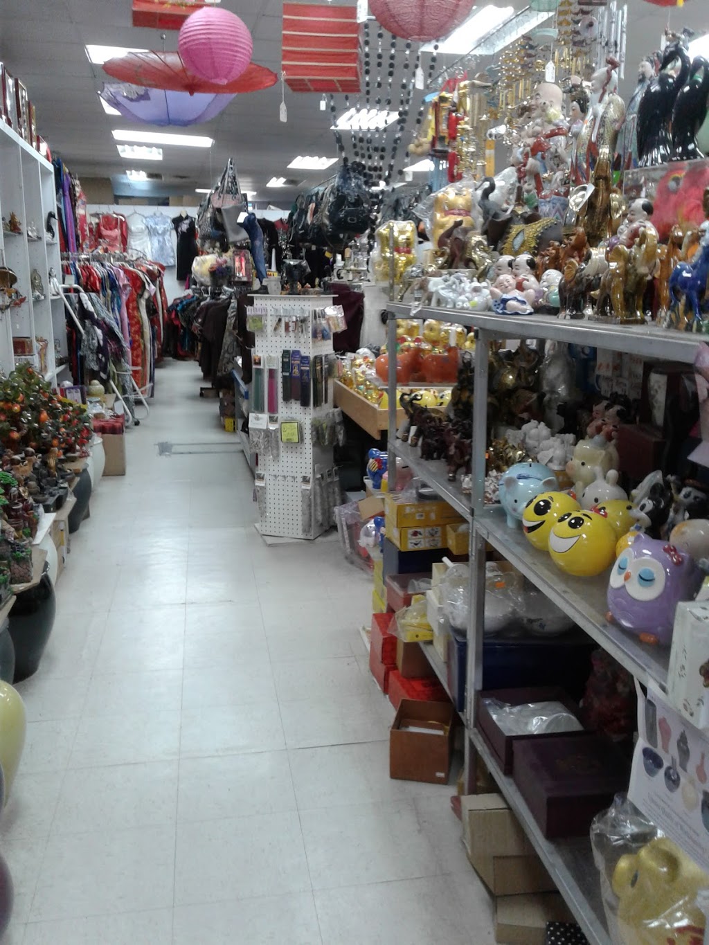 Creative Gifts & Etc | 10577 97 St NW, Edmonton, AB T5H 2L4, Canada | Phone: (780) 423-4517