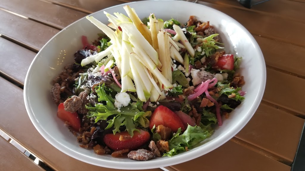 The Oak Stave Drinkery & Eatery | 5989 Transit Rd, East Amherst, NY 14051, USA | Phone: (716) 688-8900