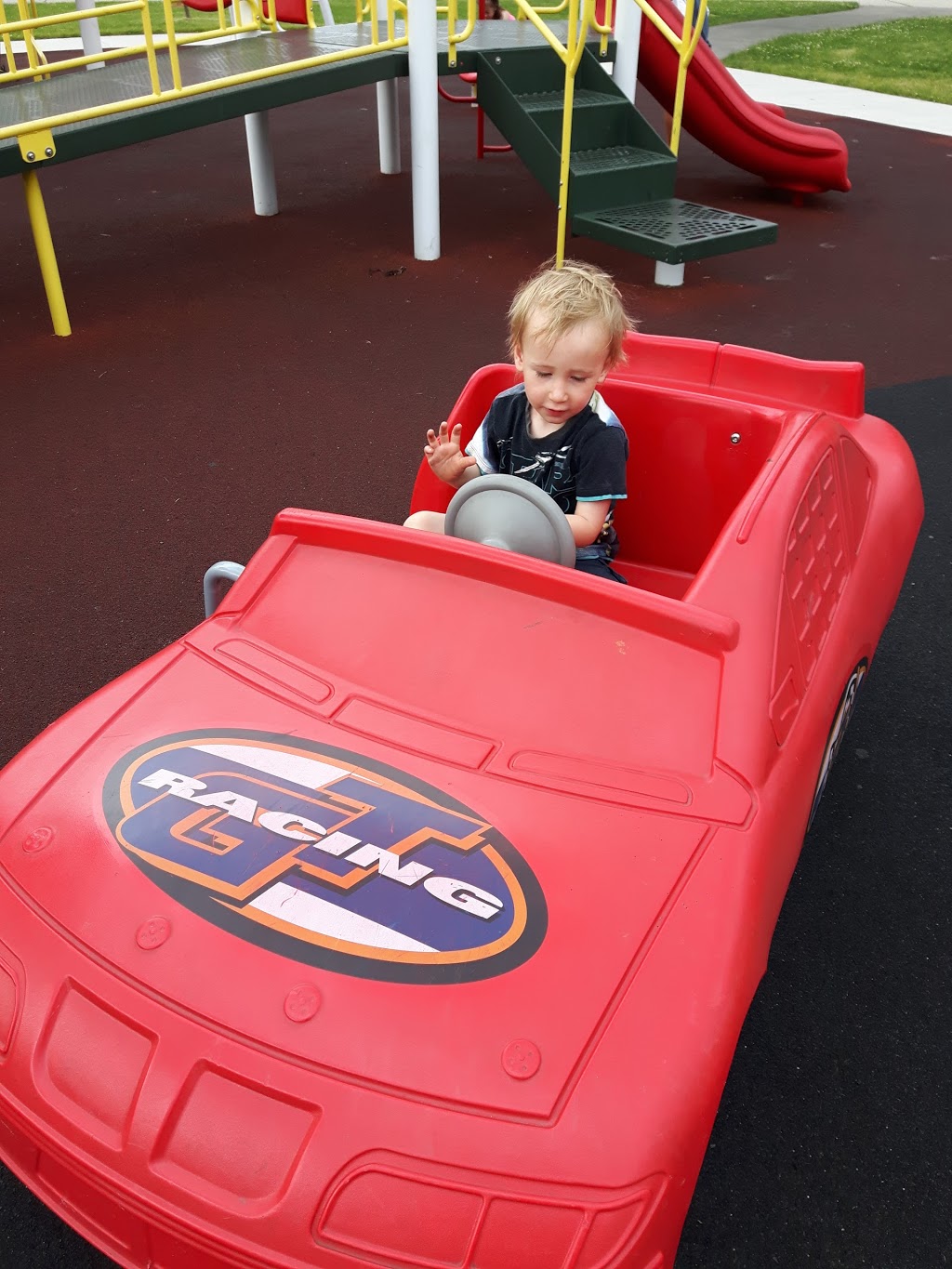 Ford Test Track Park | 3001 Seminole St, Windsor, ON N8Y 1Y3, Canada | Phone: (519) 255-2489