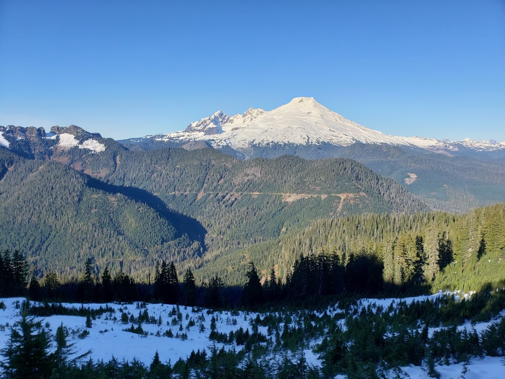 Blue Lake/Dock Butte Trailhead | NF-1230, Concrete, WA 98237, USA | Phone: (425) 783-6000