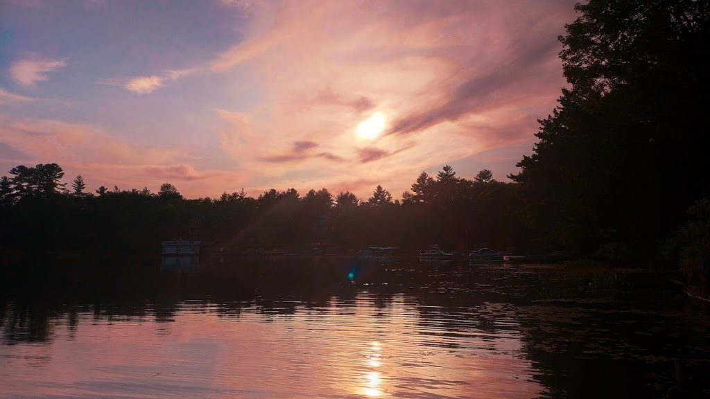Pine Grove Cottages | 1501 Highway 169, Gravenhurst, ON P1P 1R2, Canada | Phone: (705) 641-0490