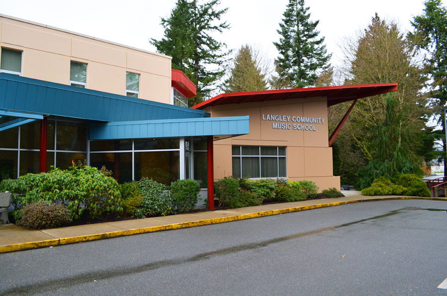 Andrew Collins and Sons Painting Ltd. | 6892 183 St, Surrey, BC V3S 9E4, Canada | Phone: (604) 612-0413