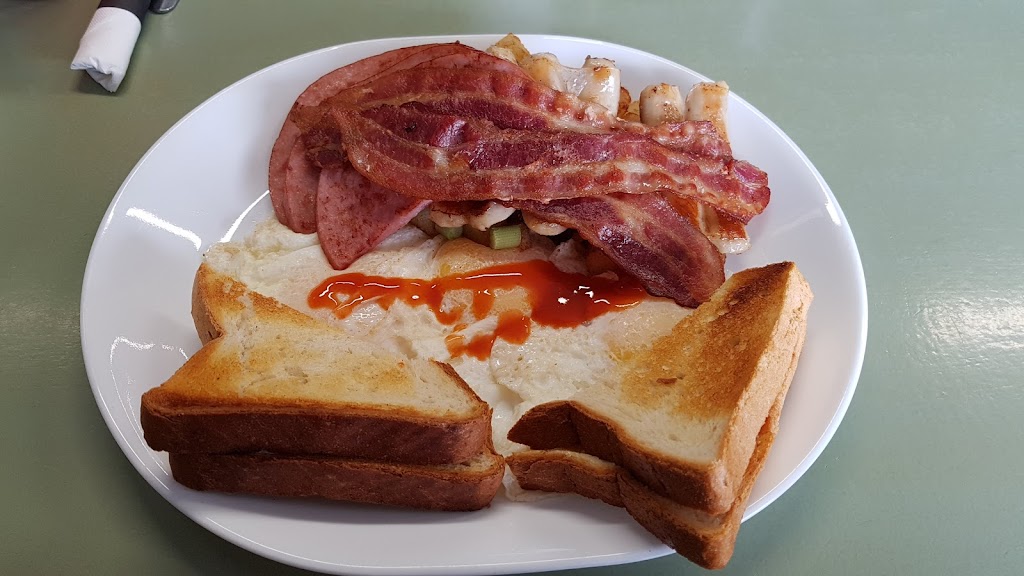 Topspot Diner | 1343 Alberni Hwy #3, Parksville, BC V9P 2B9, Canada | Phone: (250) 248-4009
