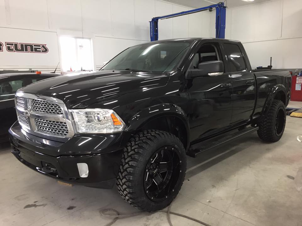 Cartunes & Auto body | 1200 Topsail Rd, Mount Pearl, NL A1N 5E8, Canada | Phone: (709) 738-8863