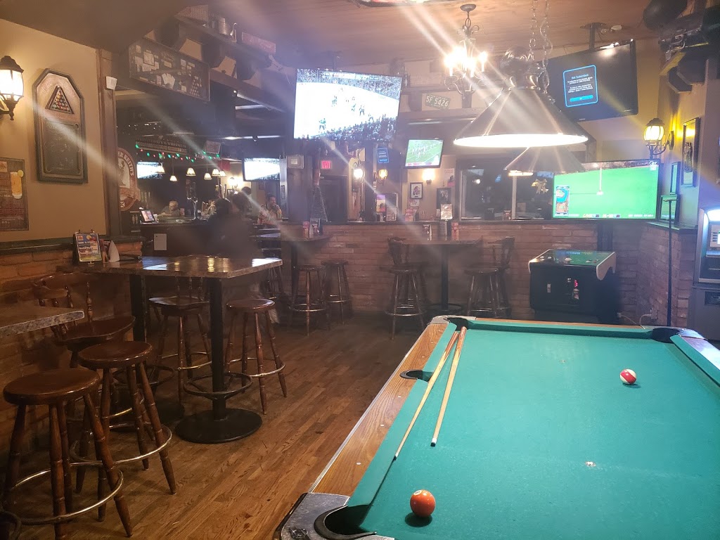 Nixx Neighbourhood Pub | 2418 Edmonton Trail, Calgary, AB T2E 3M8, Canada | Phone: (403) 277-7715