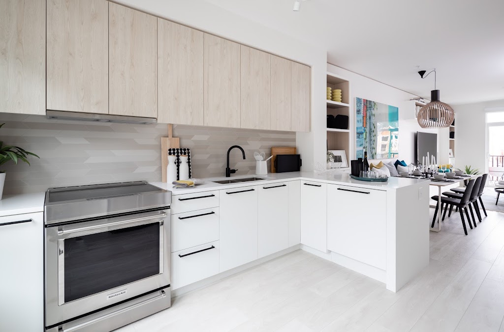 SEAandSKY | 38011 Laurelwood Rd, Squamish, BC V8B 1A8, Canada | Phone: (604) 559-7918