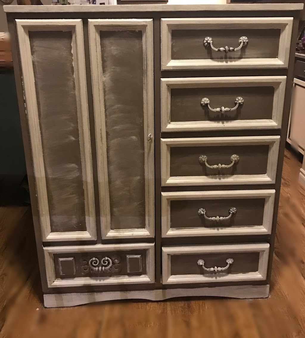 Cinders Chalk Paint Design And More | 3639 Nafziger Rd, Wellesley, ON N0B 2T0, Canada