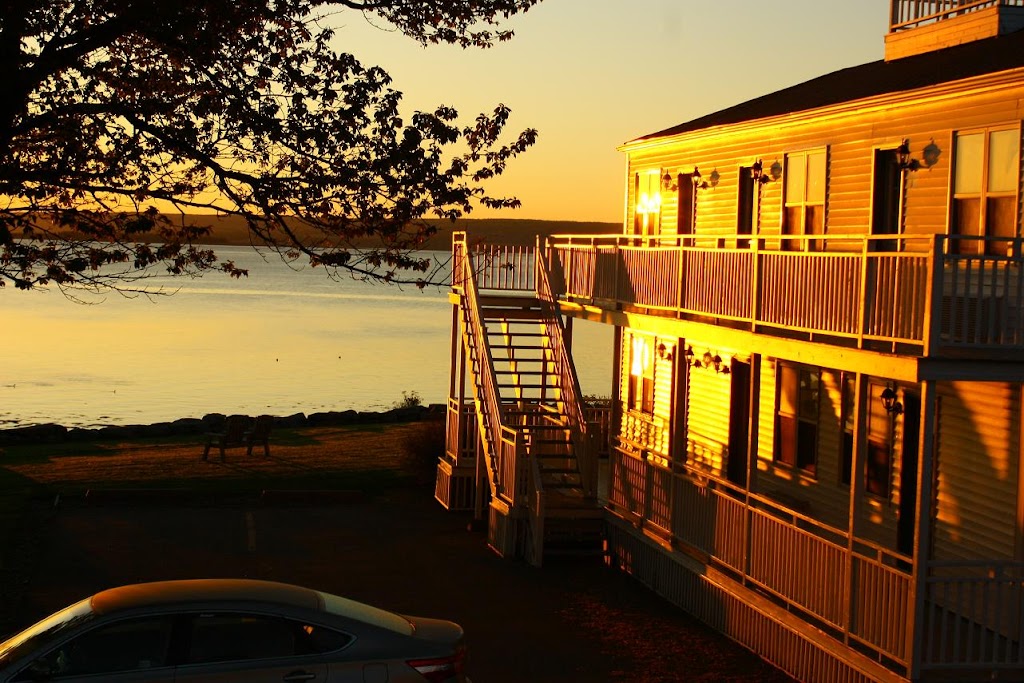 Come From Away B & B Inn | 98 Montague Row, Digby, NS B0V 1A0, Canada | Phone: (877) 392-2413