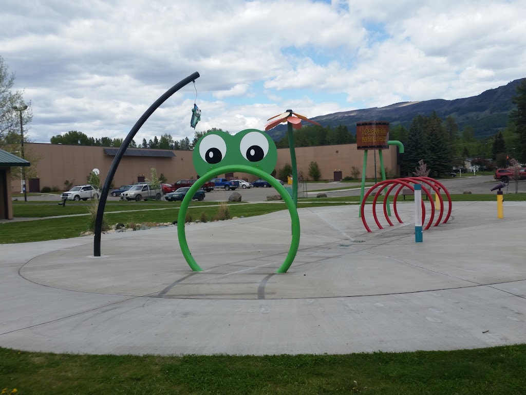 Sparwood Water Spray Park | Red Cedar Crescent, Sparwood, BC V0B 2G0, Canada | Phone: (250) 425-0552