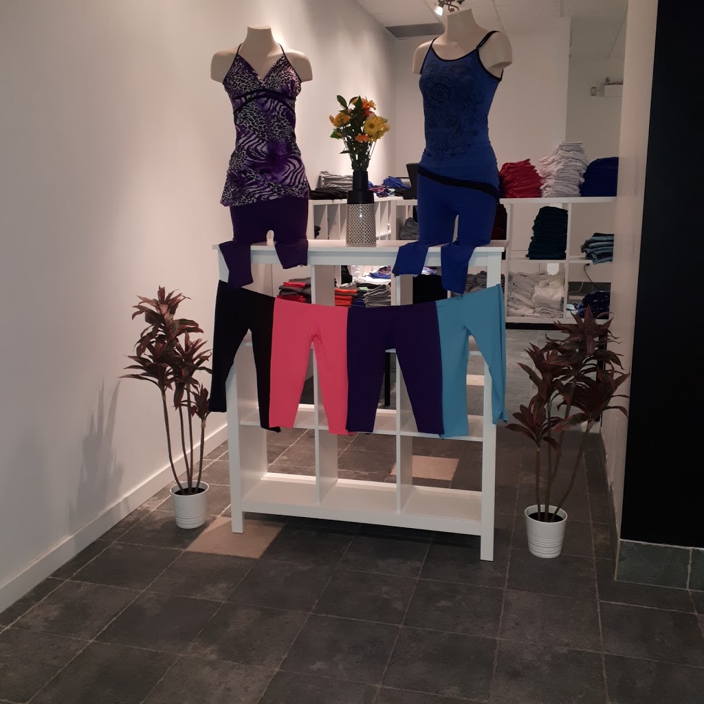 I love leggings | 100 Bayshore Dr BB13, Nepean, ON K2B 8C1, Canada | Phone: (613) 206-3825