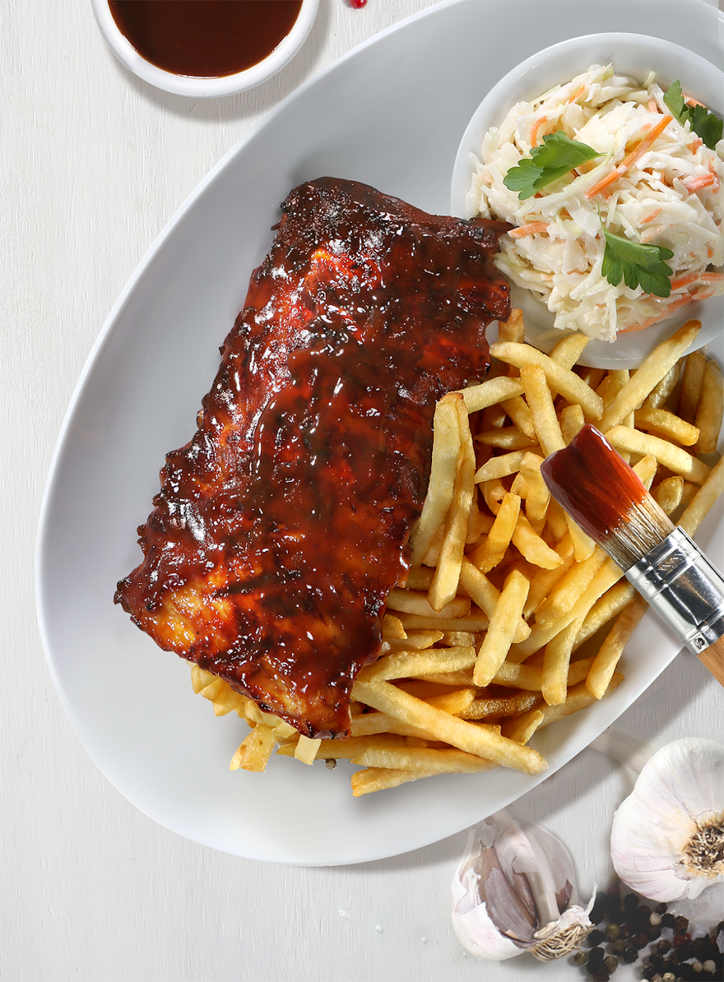Barbies Resto Bar Grill | 155 Route du Président-Kennedy, Lévis, QC G6V 6E2, Canada | Phone: (418) 903-8088