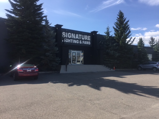 Signature Lighting and Fans | furniture store | 3500 7 St SE, Calgary, AB T2G 2Y8, Canada | 4032434294 OR +1 403-243-4294