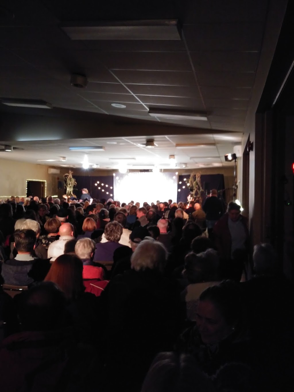 Vittoria & District Community Centre | 35 Oakes Blvd, Vittoria, ON N0E 1W0, Canada | Phone: (226) 387-0732