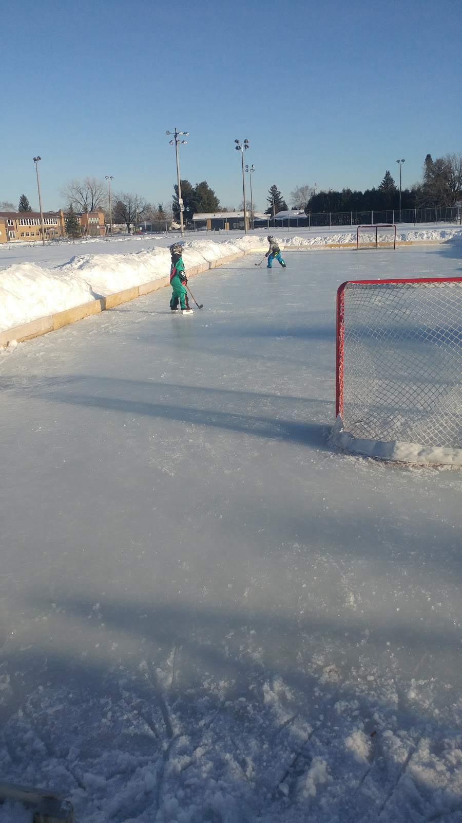 Park Riviera | 22 Rue dAuvergne, Gatineau, QC J8T 6J8, Canada | Phone: (866) 299-2002