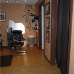 Emelle Studio | 2980 Cosgrove Crescent, Nanaimo, BC V9S 3P8, Canada | Phone: (250) 751-3327