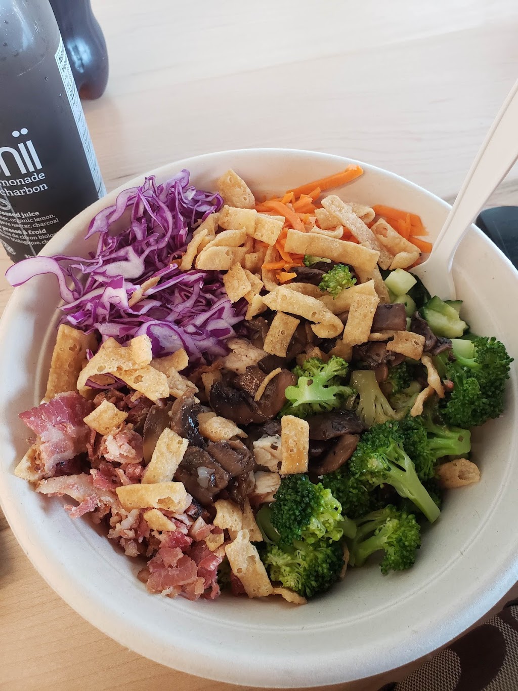 Freshii | 1122 Henderson Hwy, Winnipeg, MB R2G 1L1, Canada | Phone: (204) 515-0982