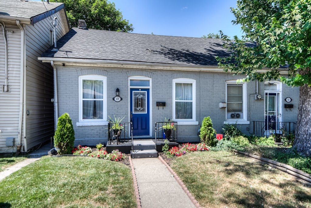 Brown Real Estate Consultants | 318 Dundurn St S Suite #1, Hamilton, ON L8P 4L6, Canada | Phone: (905) 522-1110