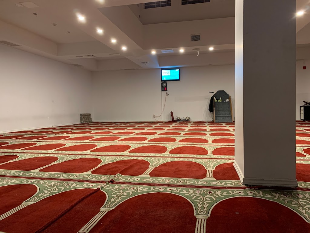 Aisha Islamic Center | 425 Rue de lAqueduc, Montréal, QC H3C 4J8, Canada | Phone: (514) 360-3133