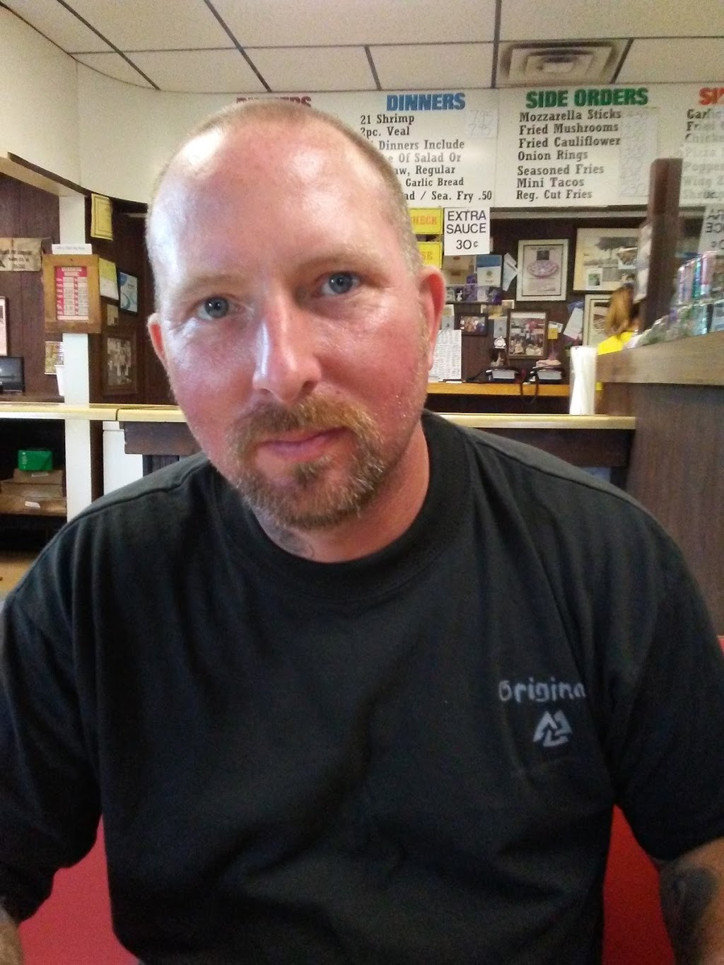 Pepes Pizza | 250 S Parker St, Marine City, MI 48039, USA | Phone: (810) 765-3505