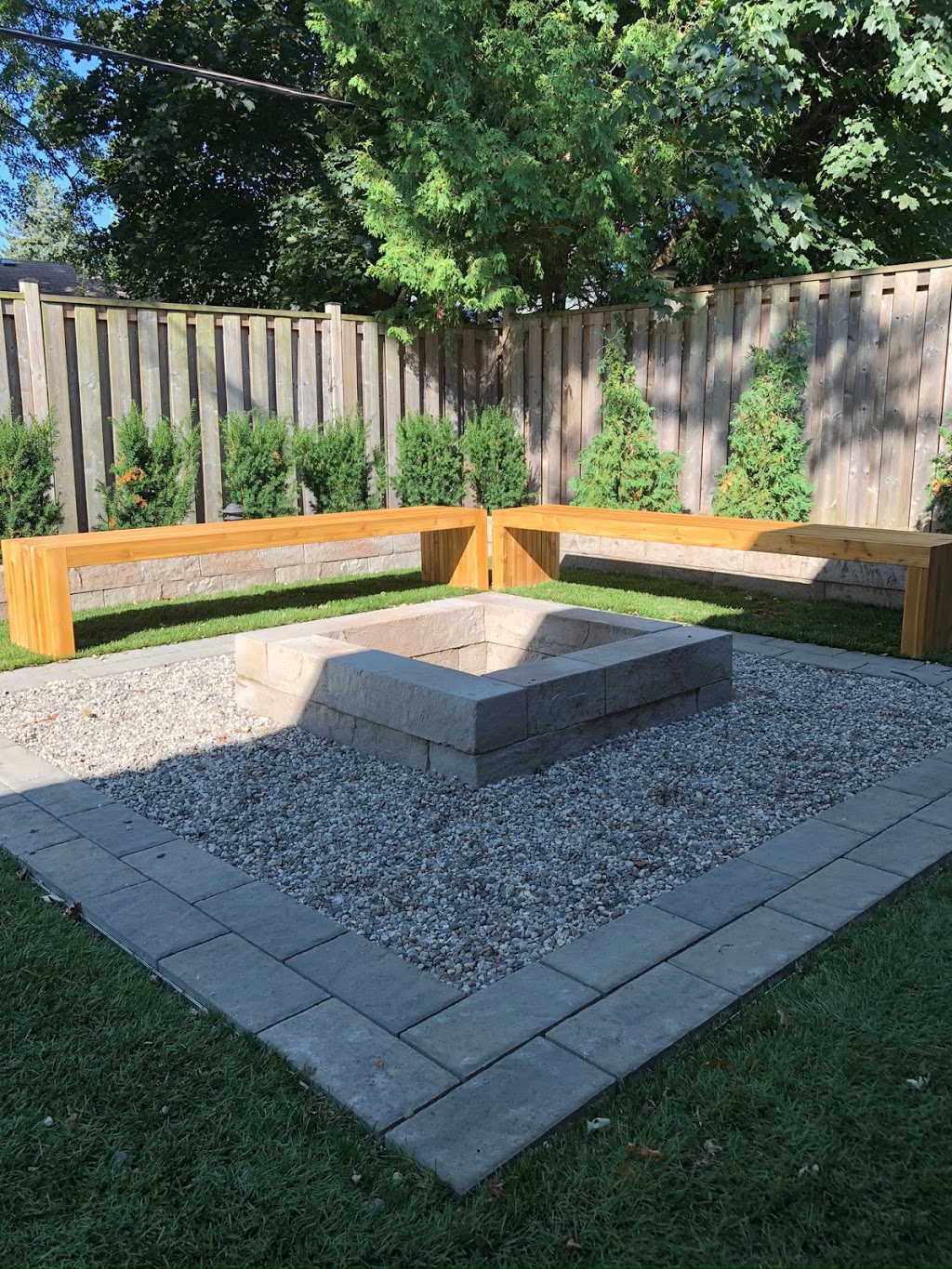Northern Oak Landscapes | 455 Hazelhurst Rd, Mississauga, ON L5J 2Z7, Canada | Phone: (905) 510-5467