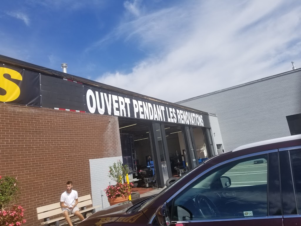 NAPA AUTORO - Gordon Tire | 2125 Boul Cavendish, Montréal, QC H4B 2Y2, Canada | Phone: (514) 481-7771