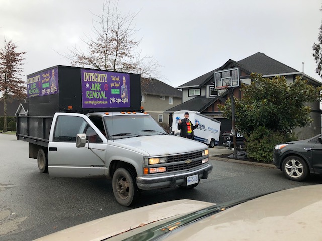 Integrity Junk Removal | 3251 Beverley Crescent, Abbotsford, BC V2S 4M6, Canada | Phone: (778) 240-2462
