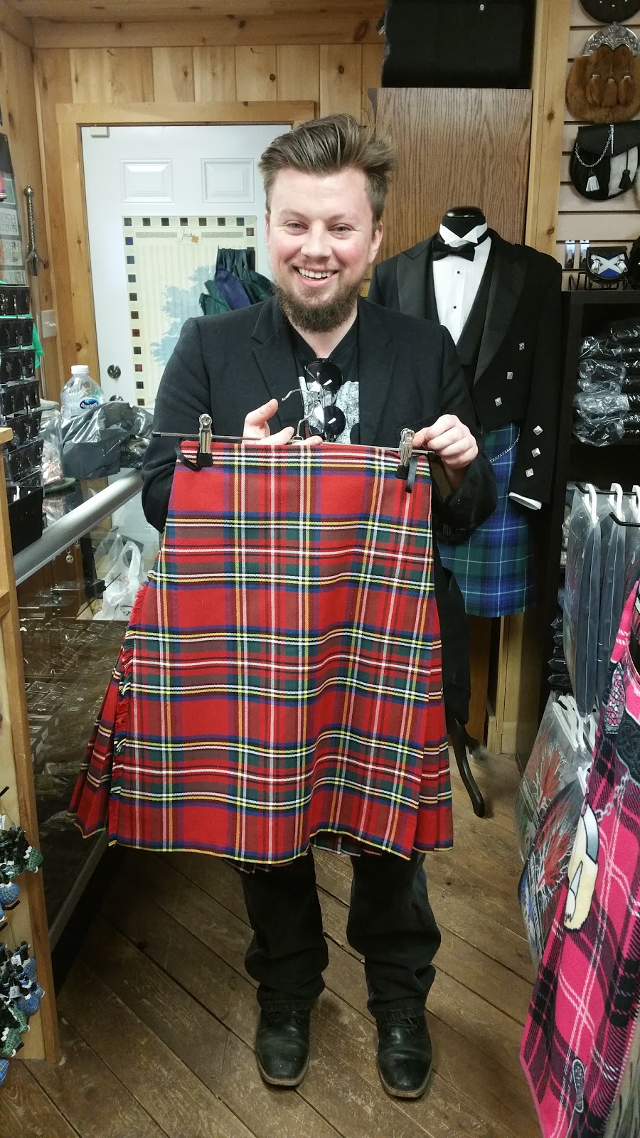 MacLeod Highland Outfitters | 1030 Mapleton Rd, Moncton, NB E1G 2K7, Canada | Phone: (506) 961-0929