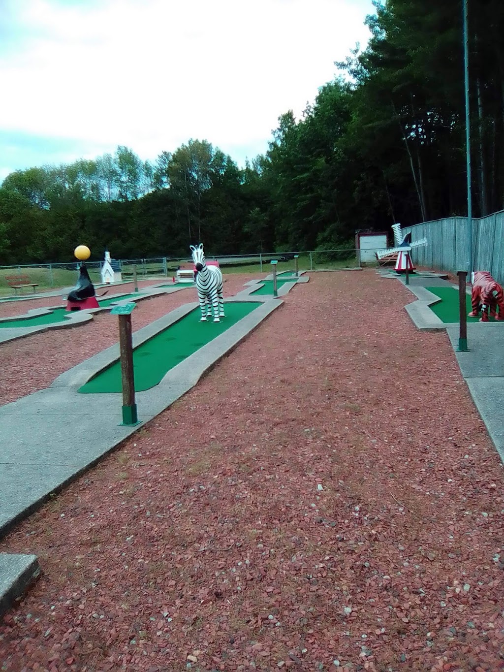 Balm Beach Go Karts & Mini Putt | 239 Balm Beach Rd W, Tiny, ON L0L 2J0, Canada | Phone: (705) 526-6801